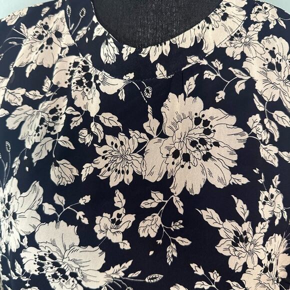 Astr Floral Long Sleeve Dress – Elegant Boho Midi - Picture 4 of 8